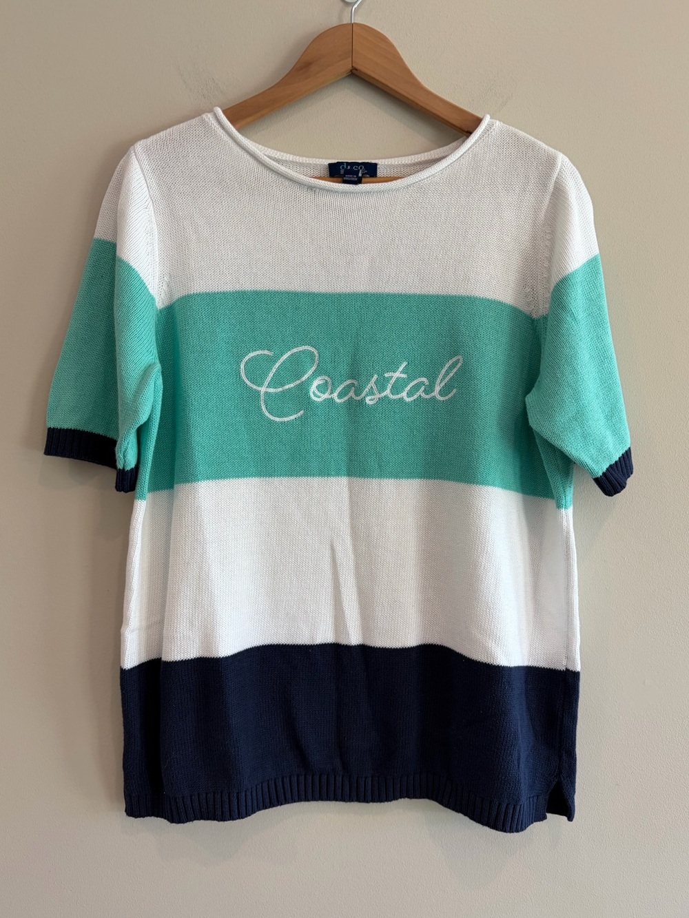 NWT d&Co. Beach light Summer Sweater in Size Large. Cotton